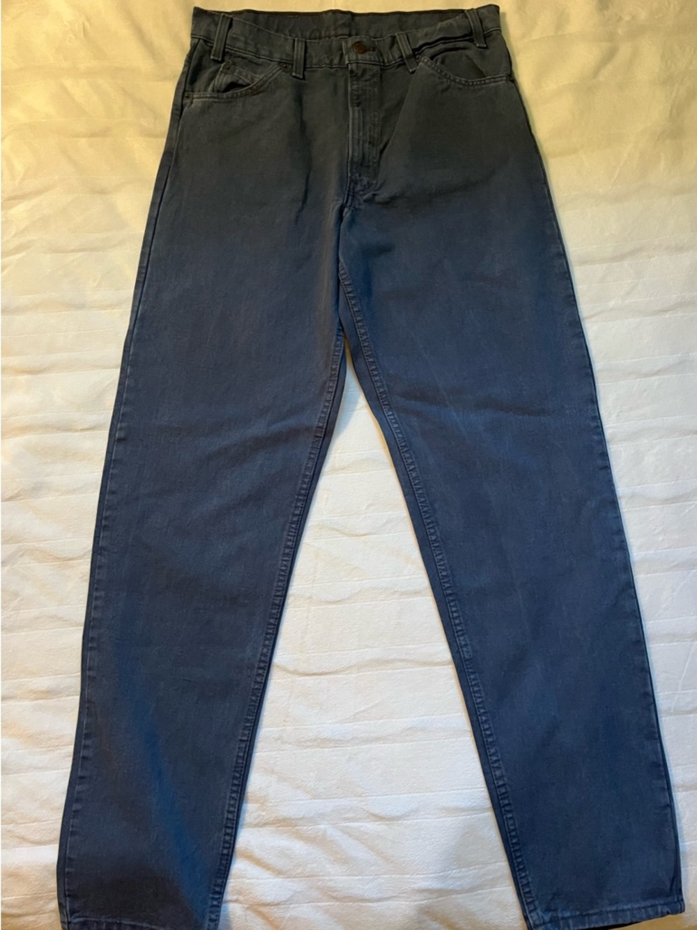 Levi's Men's Navy Relaxed Straight Jeans - Picture 1 of 3